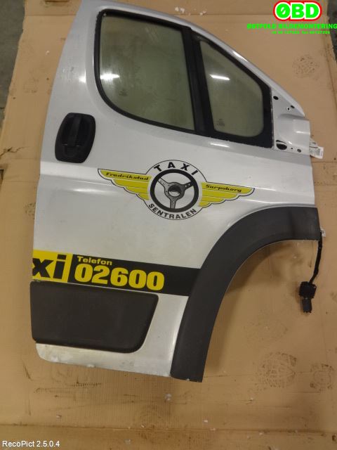 Dør høyre foran til Peugeot Boxer, 2007-2013 (Type III, Fase 1)  (PEUGEOT|9004 Y2)