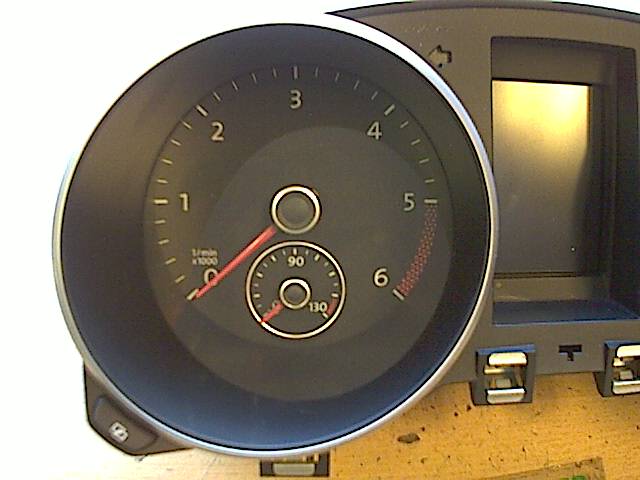 Instrumentpanel til VW Golf VI 2008-2012  (VOLKSWAGEN|5K0 920 870 G|)