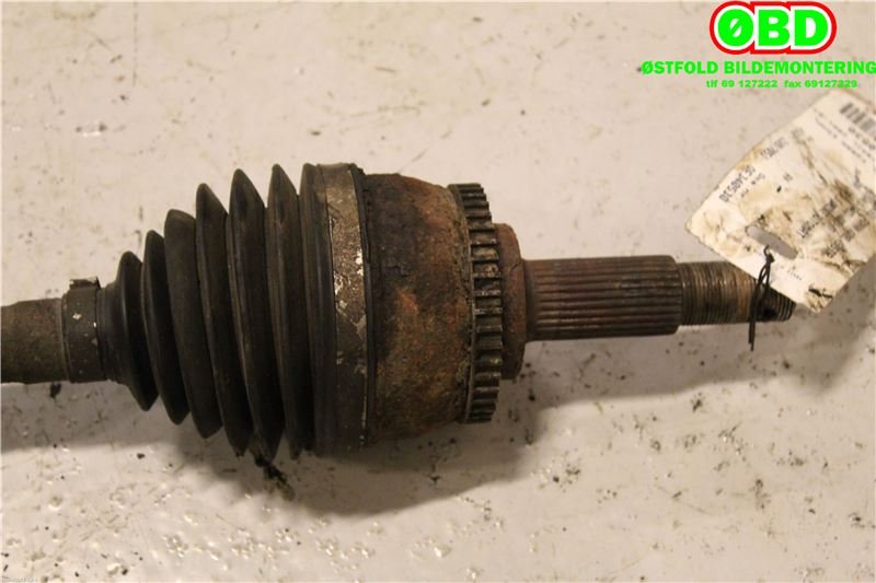 Drivaksel venstre foran til Nissan X-Trail 2002-2007 (T30) (T30) (NISSAN|391018H315|)