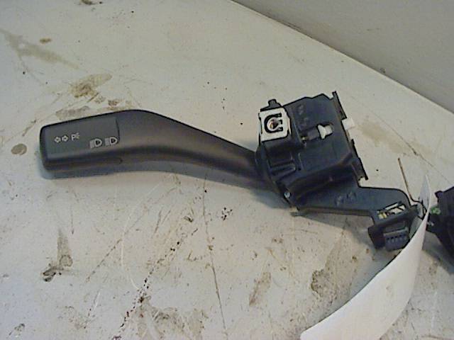 Bryter combi til VW Golf V, Combi 2003-2008  (VOLKSWAGEN|1K0 953 519 H|1K0 953 513 E|)