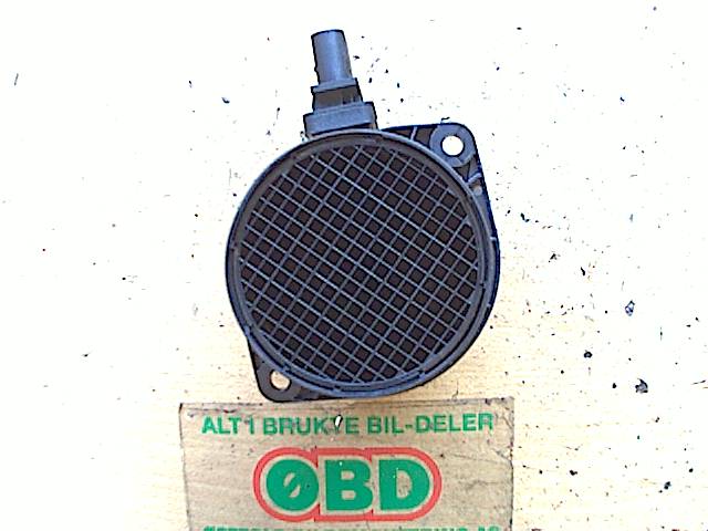 Luftmengde/luftmassemåler til VW Passat 2005-2010 (B6) (B6) (VOLKSWAGEN|03G 906 461 C|0281002735|03G906461C)
