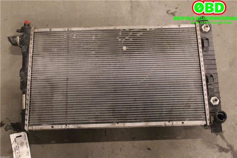 Radiator (manuell gir) til Mercedes A-Klasse 1998-2004 (W168) (W168) (MERCEDES|A 168 500 16 02|)