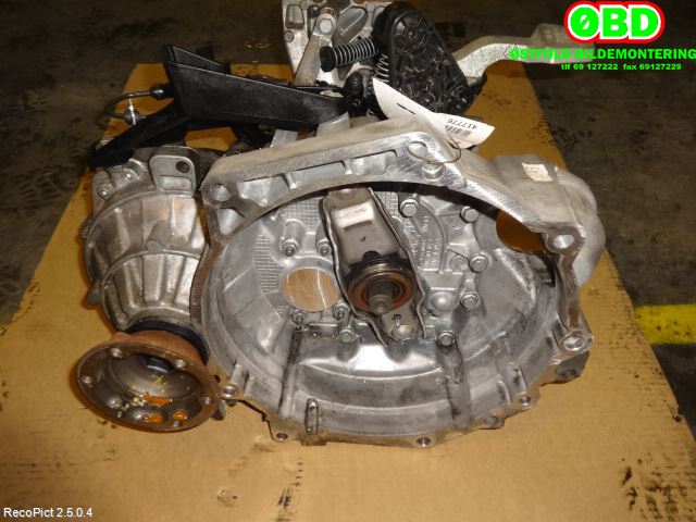 Girkasse manuell til VW Caddy 2010-2015 (Type III, Fase 2) (VOLKSWAGEN|0A4 300 046 R|)