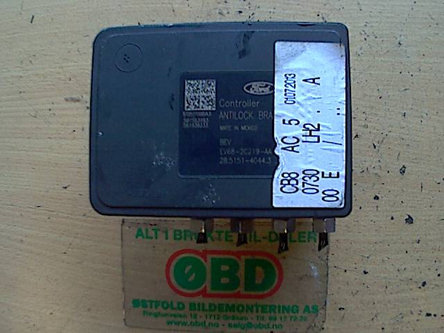 ABS sentral til Ford Focus 2011-2014 (Type III, Fase 1)  (FORD FOCUS 1.6 KOMBI 5D|5258981|1907789|)