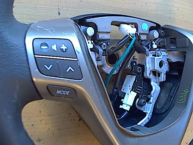 Ratt til Toyota Avensis 2009-2015 (Type III, Fase 1)  (TOYOTA|4510005880C0|)
