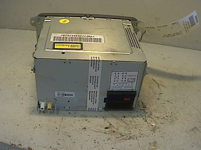 Bilstereo til VW Passat 2005-2010 (B6) (B6) (VOLKSWAGEN||1K0035186P)
