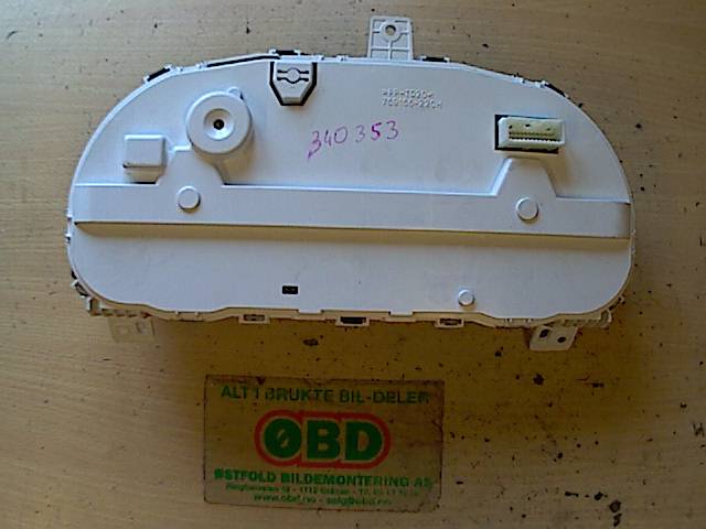 Instrumentpanel til Mitsubishi Lancer 2008-2017  (MITSUBISHI|8100B127A|)