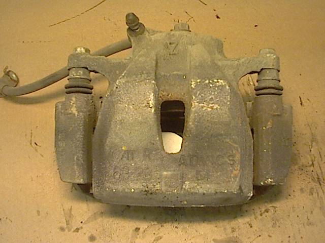 Bremsecaliper høyre foran til Toyota Prius +7 2012-2020 (Type III) (stasjonsvogn) (stasjonsvogn) (TOYOTA|4773042091|)