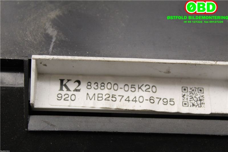 Instrumentpanel til Toyota Avensis 2009-2015 (Type III, Fase 1)  (TOYOTA|8380005K20|)
