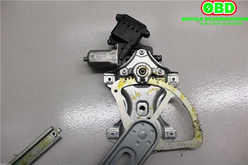 Ruteheis til Toyota Avensis 2009-2015 (Type III, Fase 1)  (TOYOTA|6981005070|)