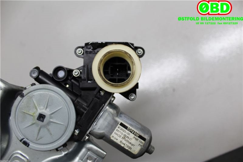 Ruteheis til Toyota Avensis 2009-2015 (Type III, Fase 1)  (TOYOTA|6981005070|)