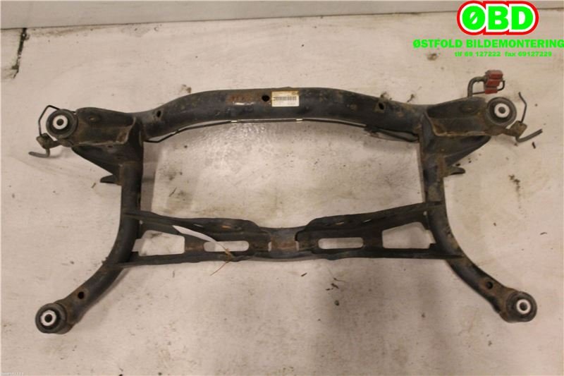 Travers bak til VW Passat 2005-2010 (B6) (B6) (VOLKSWAGEN|3C0 505 235 AC|)