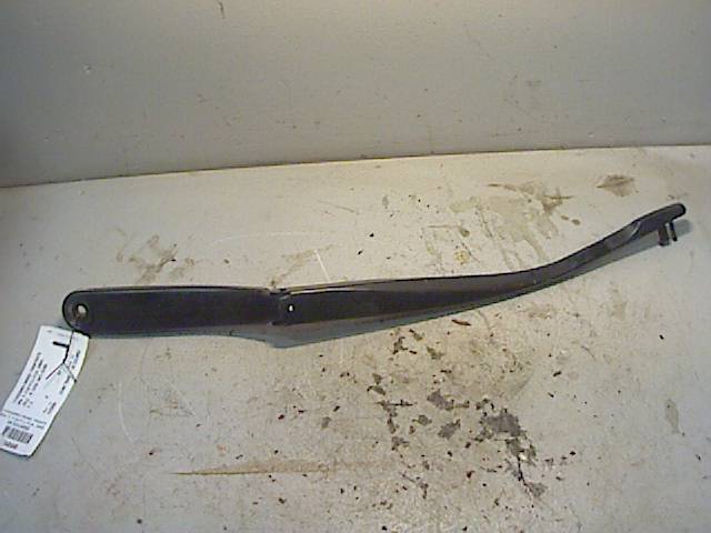 Viskerarmer frontrute til BMW 5-Serie, 2010-2017 (F10/F11) (F10/F11) (BMW|61 61 7 182 459)