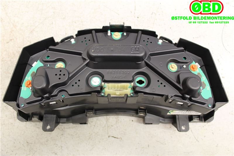Instrumentpanel til Opel Meriva A 2003-2010  (OPEL|93179377|6260399|13173382XU)