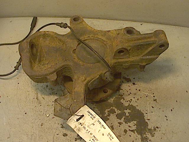 Hjulspindel venstre foran til VW Crafter 2006-2011 (Type I, Fase 1)  (VOLKSWAGEN CRafter|2E0 407 303 P|)