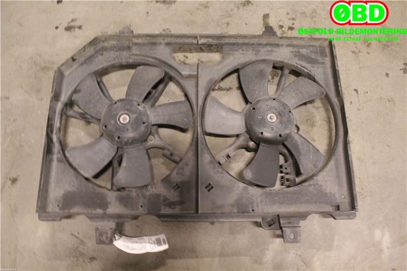 Kjølevifte til Nissan X-Trail 2002-2007 (T30) (T30) (NISSAN|214818H820|214818H800|)