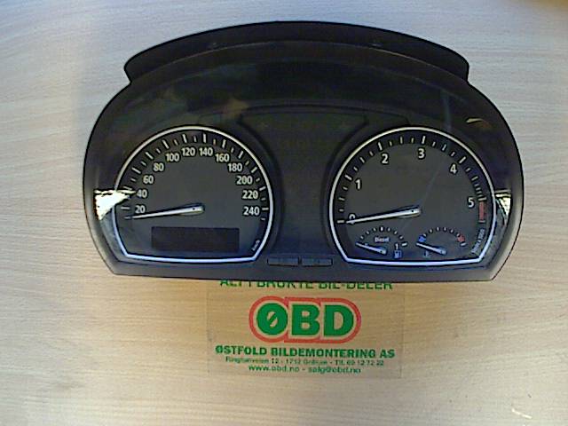 Instrumentpanel til BMW X3 2003-2006 (Fase 1) (E83) (E83) (BMW|62103451581|62113414372)