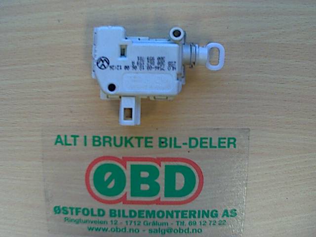 Sentrallås bakluke til Audi A6, 2001-2004 (Type II, Fase 2) (C5) (C5) (AUDI|3B0959781)