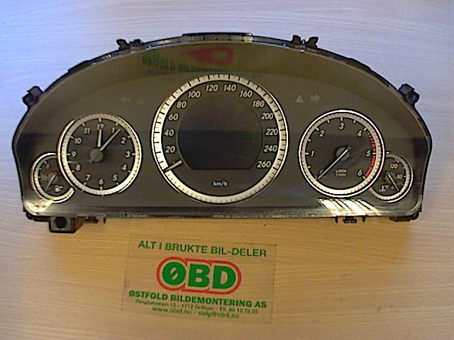 Instrumentpanel til Mercedes E-Klasse 2009-2013 (Fase 1) (W212) (W212) (MERCEDES|A 212 900 41 04||2129004104)