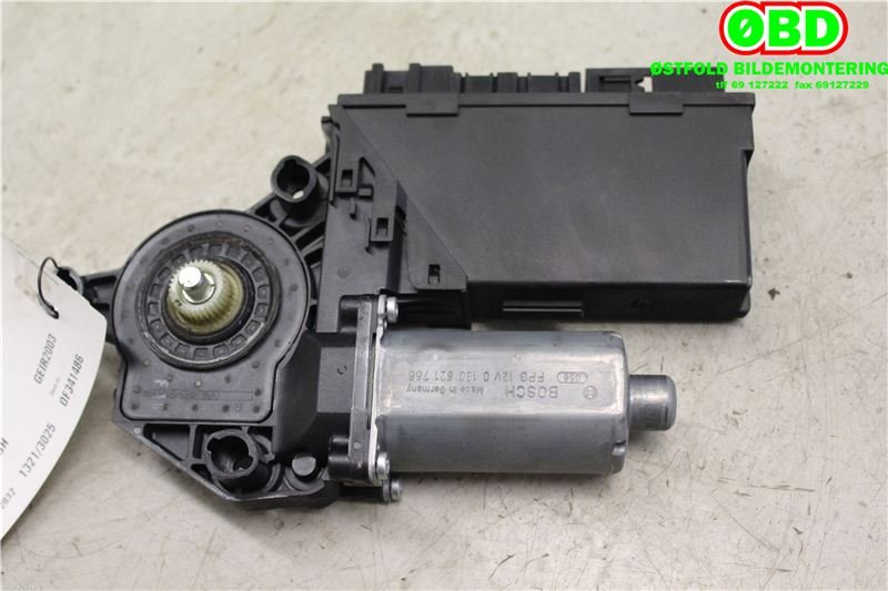 Ruteheis høyre bak til Audi A4 2004-2008 (Type III) (B7) (B7) (AUDI|8E0 959 802 E||8E0959802E)
