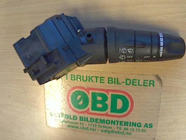 Bryter visker til Nissan Primera 2002-2007 (P12) (P12) (NISSAN|25260AV615|)