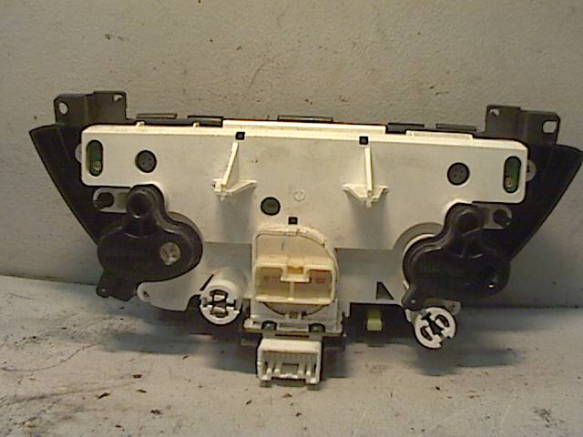 Varmeapparat betjening til Toyota RAV4 2000-2006 (Type II)  (5590042120|)