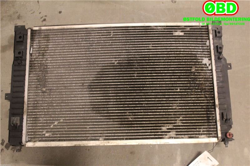 Radiator (automat gir) til Audi A6, 2001-2004 (Type II, Fase 2) (C5) (C5) (AUDI|8D0 121 251 BE)