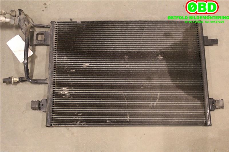 Aircondition radiator til Audi A6, 2001-2004 (Type II, Fase 2) (C5) (C5) (AUDI|4B0260403T)