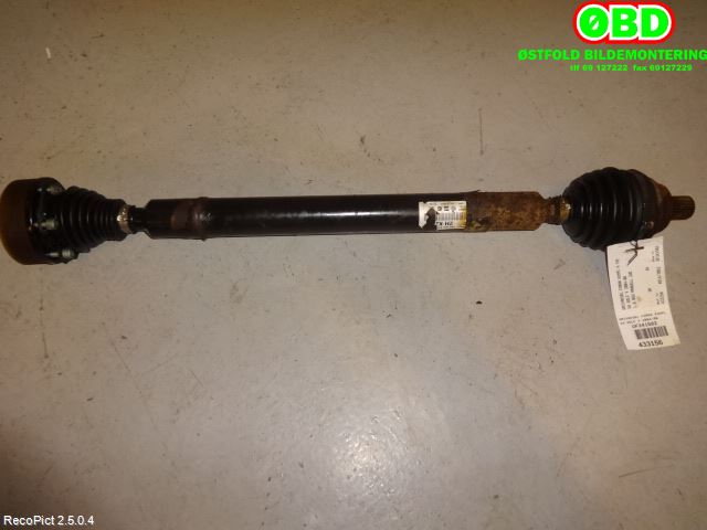 Drivaksel høyre foran til VW Golf V, Combi, 2003-2008  (VOLKSWAGEN|1K0 407 272 JT)