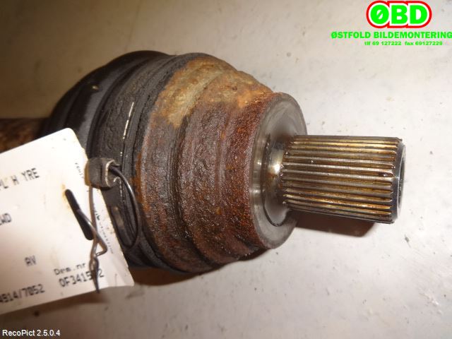 Drivaksel høyre foran til VW Golf V, Combi 2003-2008  (VOLKSWAGEN|1K0 407 272 JT|5Q0 407 272 CC|)