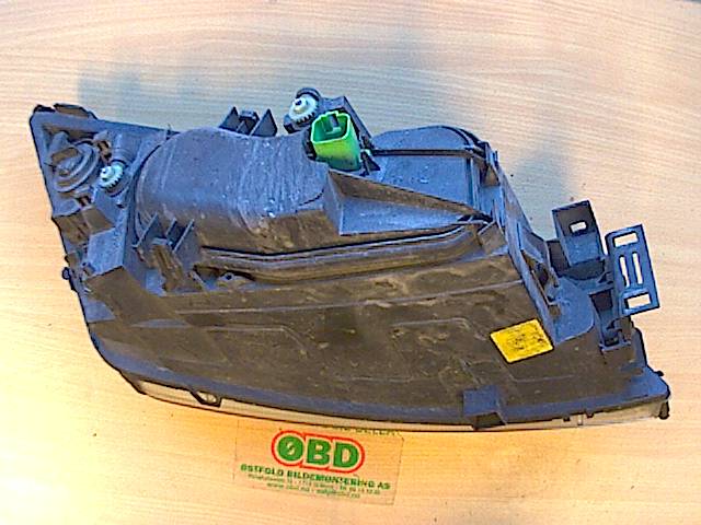 Frontlykt venstre halogen til Ford Mondeo 2001-2007 (Type III) (FORD|1435624|)