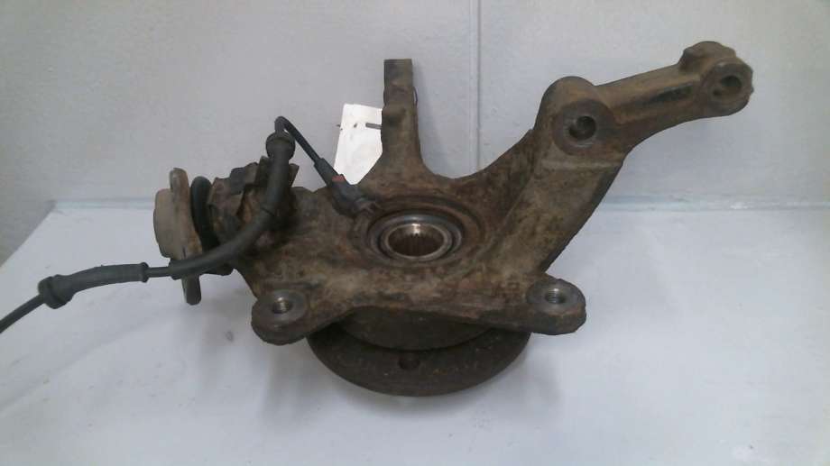 Hjulspindel venstre foran til Opel Vivaro A 2001-2006 (OPEL|93851076|4414819|)