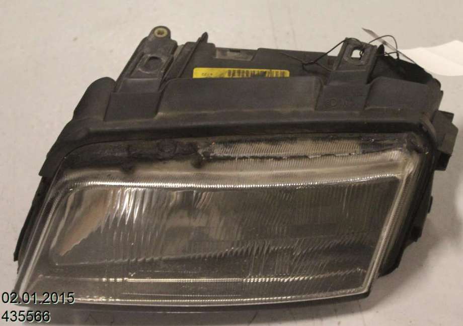 Frontlykt venstre halogen til Audi A4, 1999-2001 (Type I, Fase 2) (B5) (B5) (AUDI A4 1,8T|)