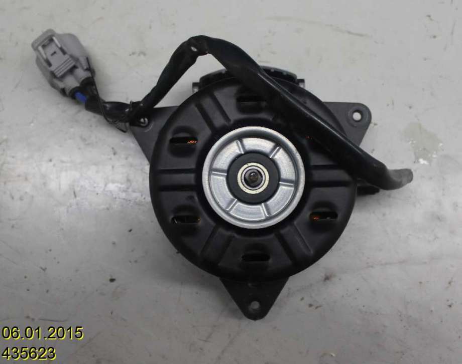Kjølevifte til Toyota Yaris 2012-2014 (Type III, Fase 1)  (TOYOTA YARIS HYBRID XP1|163630M060|)