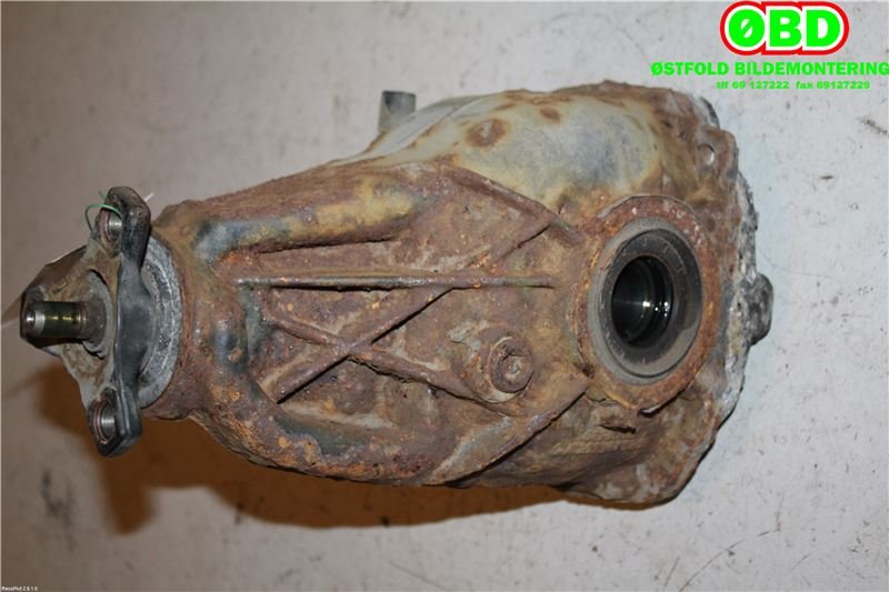 Kardang klokke bak til Mercedes C-Klasse 2000-2004 (Fase 1) (W203) (W203) (MERCEDES|A 203 350 91 62|)