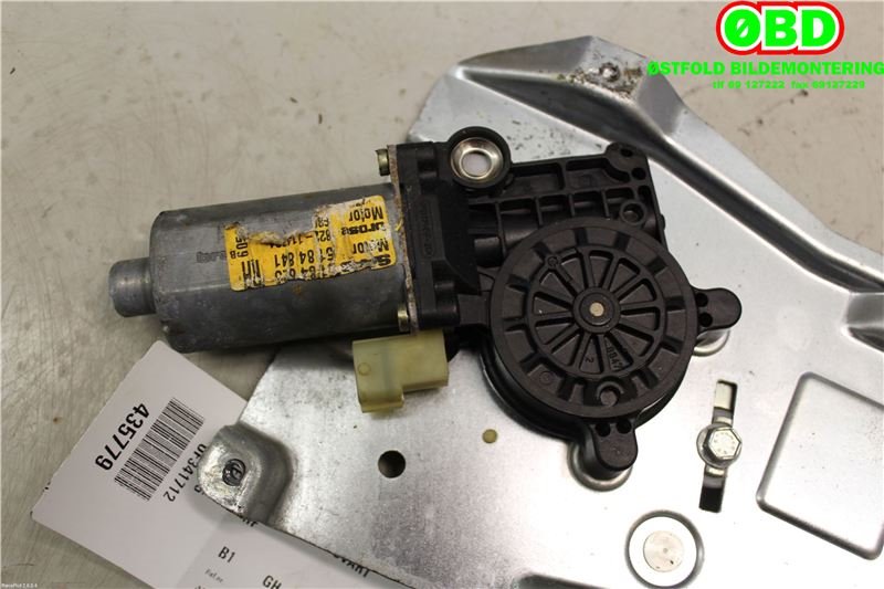 Ruteheis til Saab 9-5 2001-2005 (Type I, Fase 2)  (SAAB|5184825|5184841|)