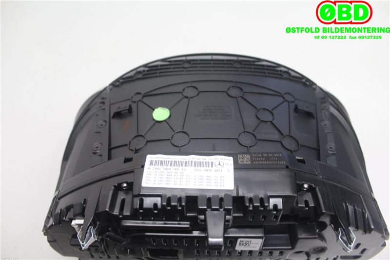Instrumentpanel til Mercedes C-Klasse 2014-2018 (Fase 1) (W205) (W205) (Mercedes 205|A 205 900 99 15|A 253 900 98 05|2059009915)