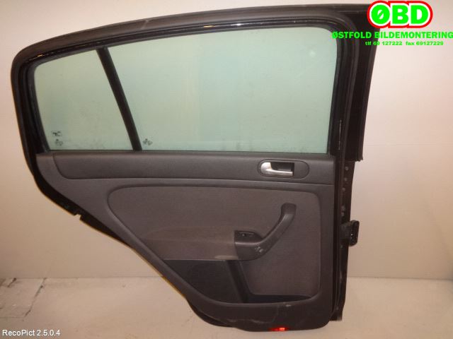 Dør venstre bak til VW Golf, Plus/Cross 2005-2009 (Fase 1)  (VOLKSWAGEN|5M0 833 301 M|5M0 833 105 B|)
