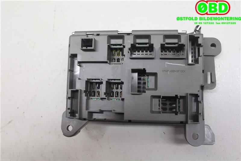 Sikringsboks til BMW X5 2007-2013 (E70) (E70) (BMW|61146931687|)