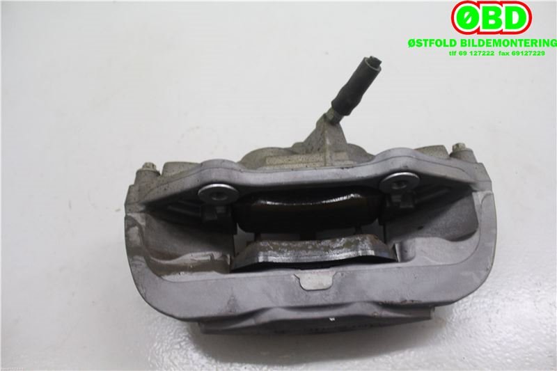 Bremsecaliper venstre foran til Mercedes C-Klasse 2014-2018 (Fase 1) (W205) (W205) (Mercedes 205|A 011 421 95 98|)