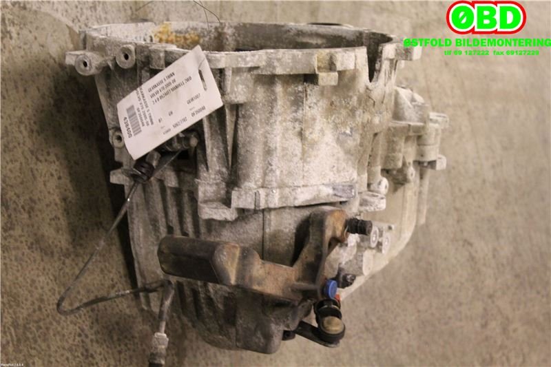Girkasse manuell til Volvo V70 2005-2007 (Type II, Fase 2) (VOLVO|8252132|)