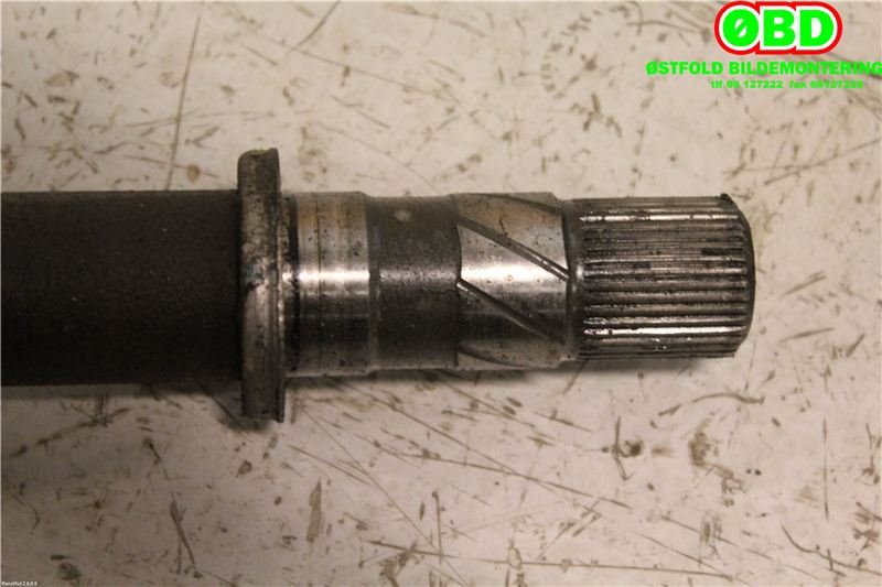 Drivaksel høyre foran til Renault Scenic 2003-2009 (Type II)  (RENAULT|8200436366|8200790517|)