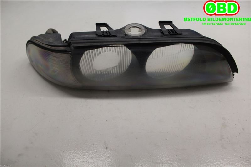 Frontlyktglass høyre til BMW 5-Serie 1996-2003 (E39) (E39) (BMW|63 12 8 362 832|)