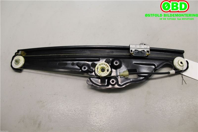 Ruteheis høyre bak til BMW 5-Serie 2003-2010 (E60/E61) (E60/E61) (BMW|51 35 7 184 746|)