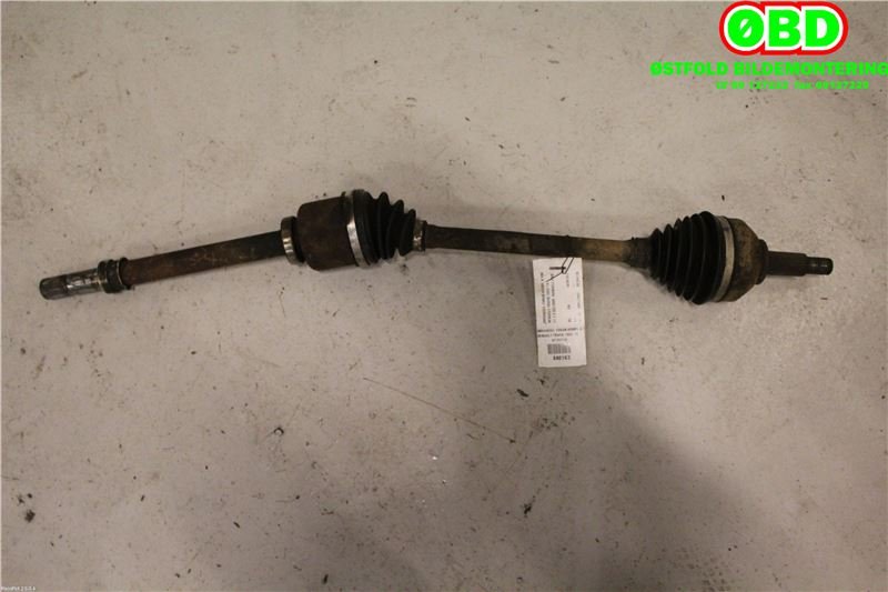 Drivaksel høyre foran til Renault Trafic, 2006-2014  (RENAULT|8200452268)