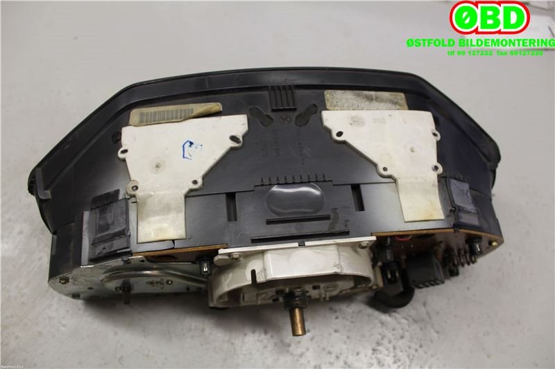Instrumentpanel til Mercedes 124 1986-1995 (W124) (W124) (A 124 540 90 47|)