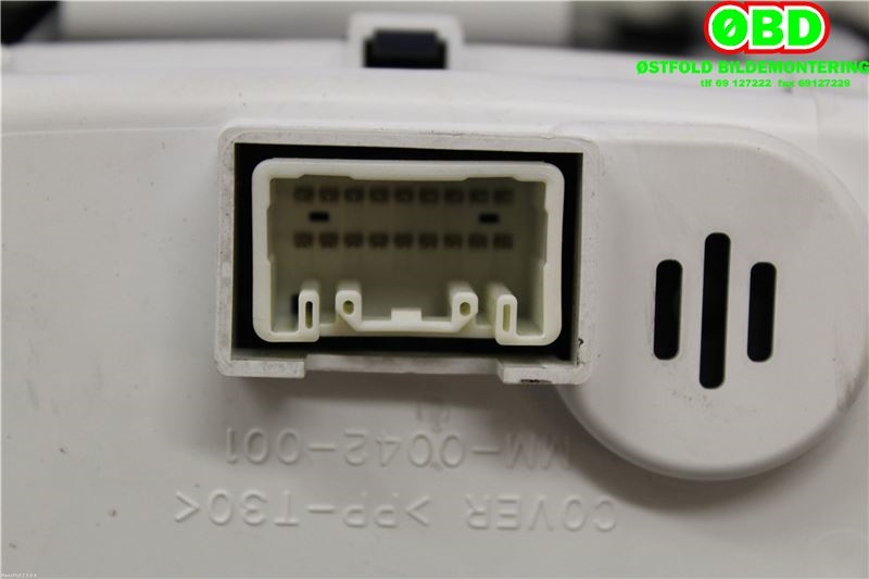Instrumentpanel til Mitsubishi i-MiEV 2010-->>  (MITSUBISHI|8100B446|)
