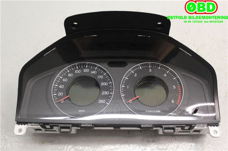 Instrumentpanel til Volvo V70 2007-2013 (Type III, Fase 1)  (VOLVO|36002598||31270899AA)