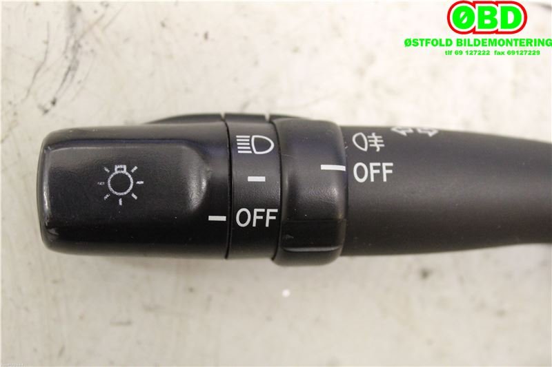 Bryter blink til Toyota Avensis 2003-2008 (Type II)  (TOYOTA|8414005100|)