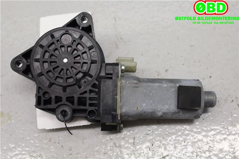 Ruteheis venstre foran til Hyundai H-1 2008-2012 (Type II, Fase 1)  (HYUNDAI|988104H100|)